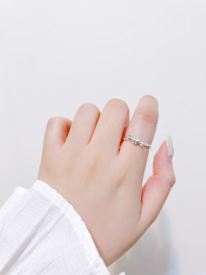 RB053 Knot Rings